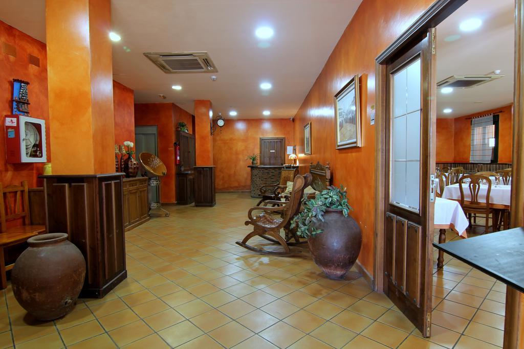 Hotel Rural Hojaranzos Tejeda de Tiétar Exterior foto